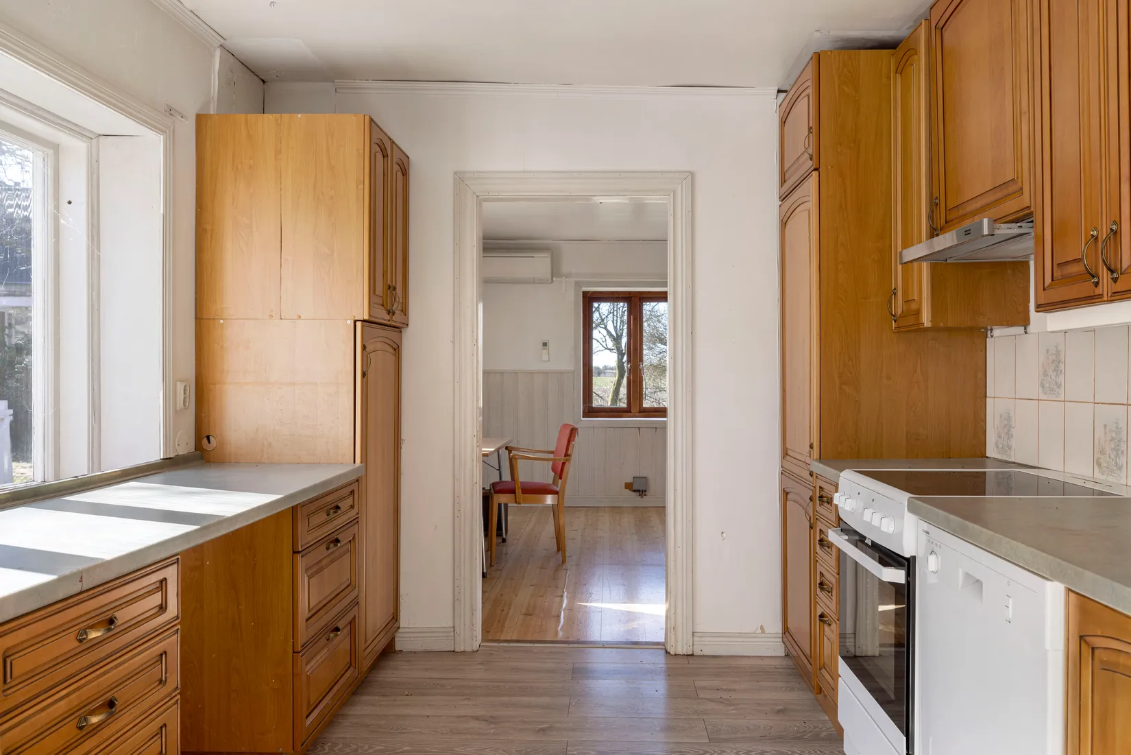 Villa, Gård/Skog, Göstorpsvägen 124, Göstorp, Laholm