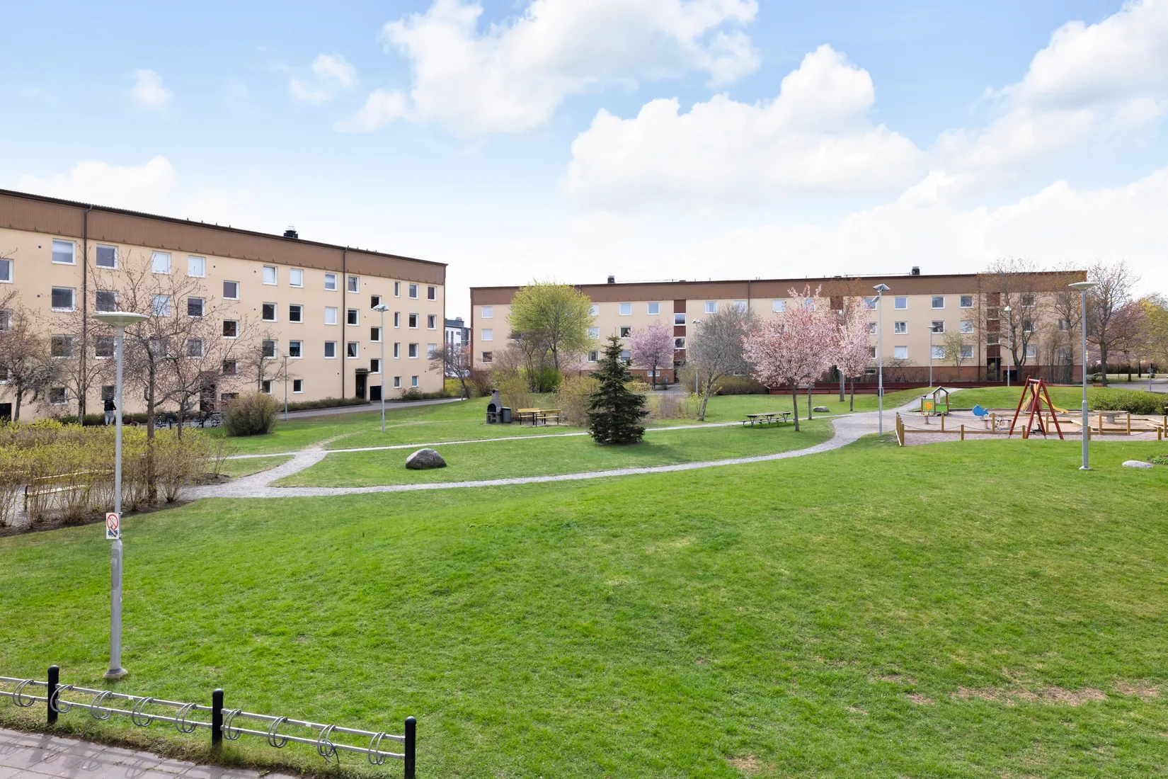 Bostadsrätt, Västra Bangatan 49B, Märsta - Centralt, Sigtuna