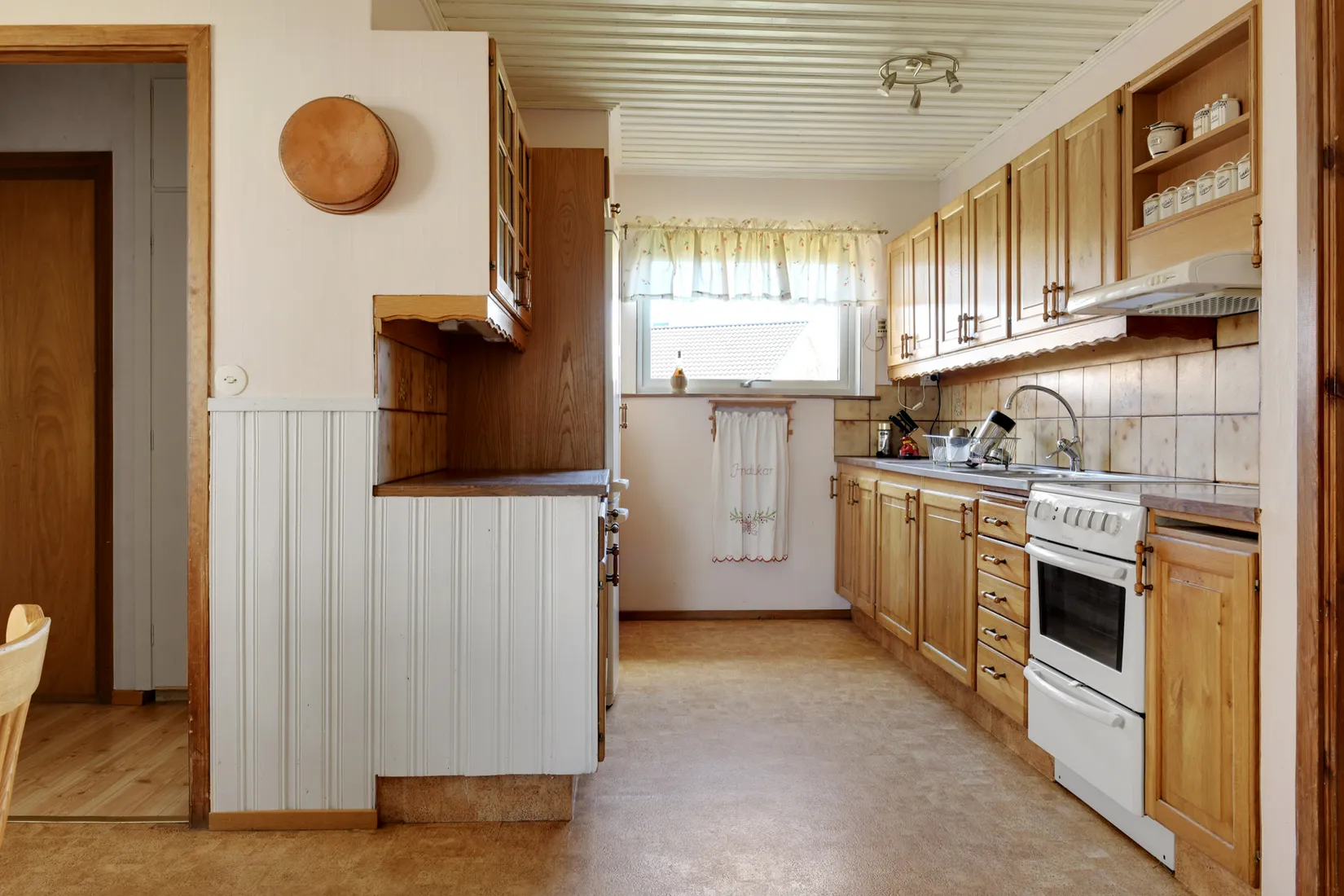 Villa, Hallagårdsgatan 8, Slutarp, Falköping