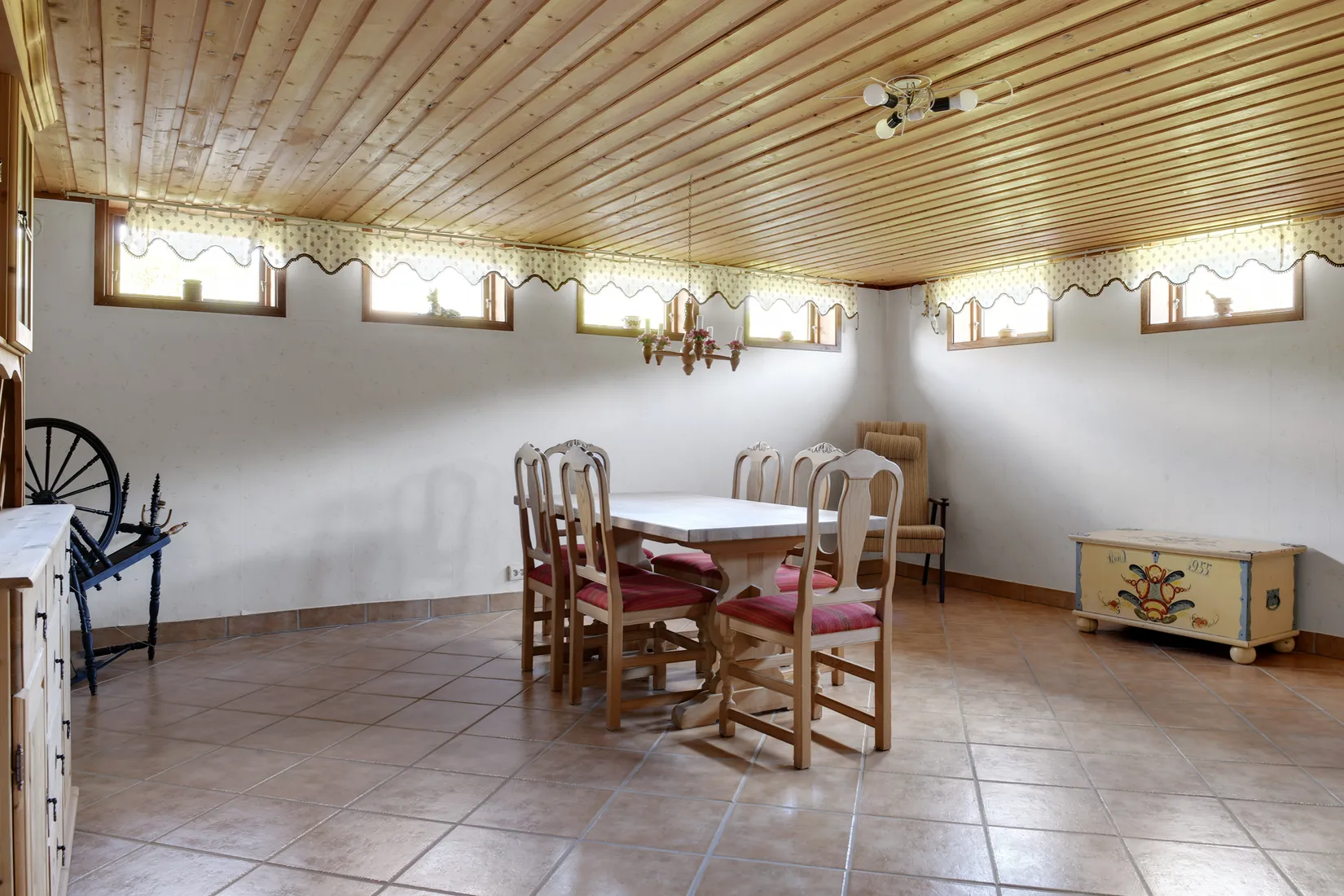 Villa, Hallagårdsgatan 8, Slutarp, Falköping