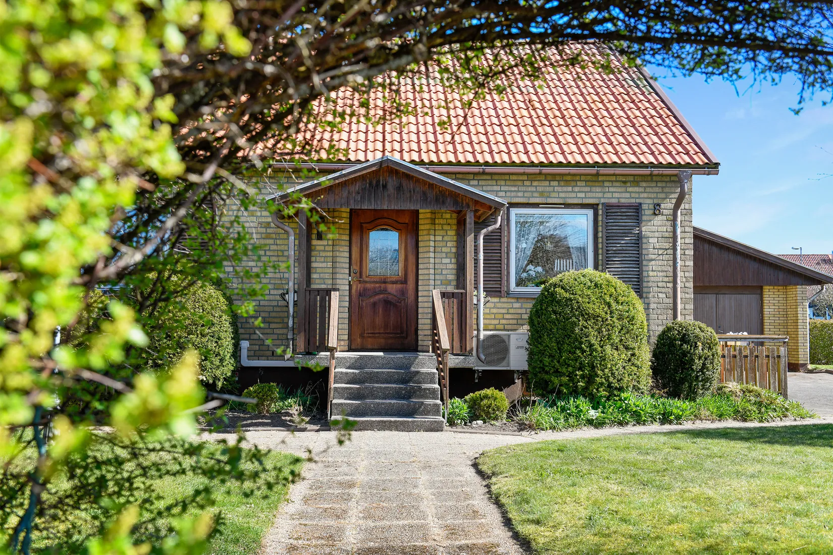 Villa, Hallagårdsgatan 8, Slutarp, Falköping
