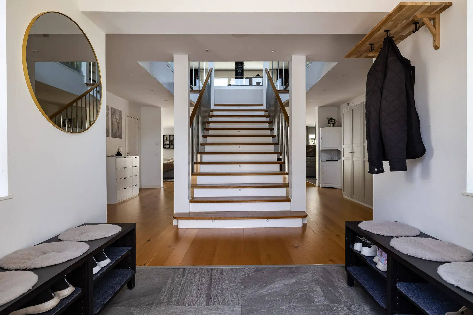Villa, Nävesta 212, Kumla