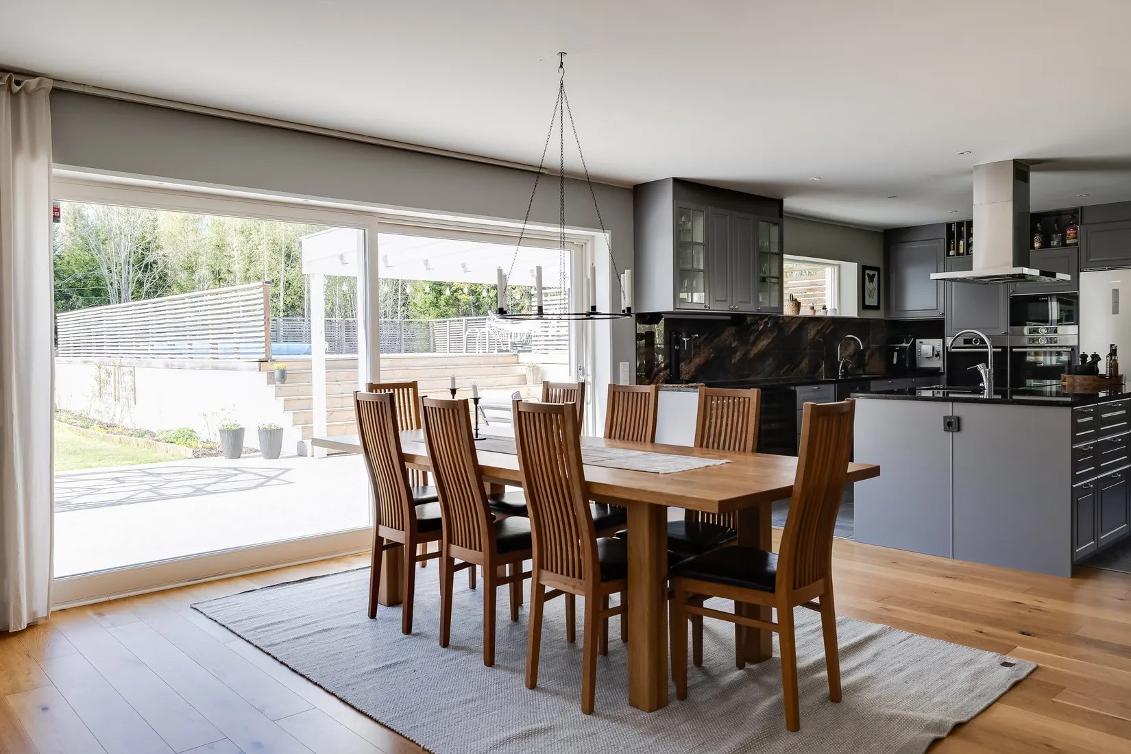 Villa, Nävesta 212, Kumla