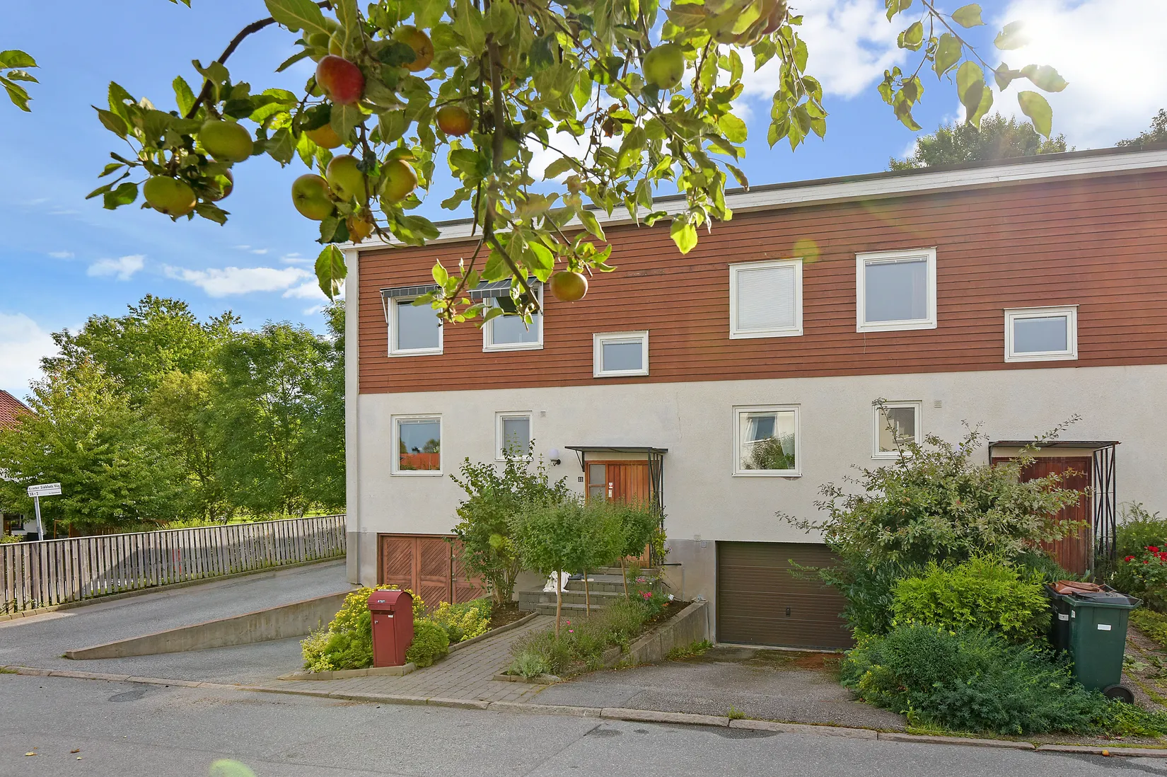 Radhus, Krister Siöblads väg 38, Spånga Nälsta, Stockholm