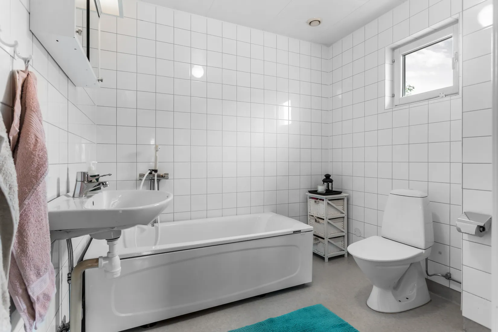 Villa, Radhus, Mäster Henriks allé 5E, Viby, Sollentuna