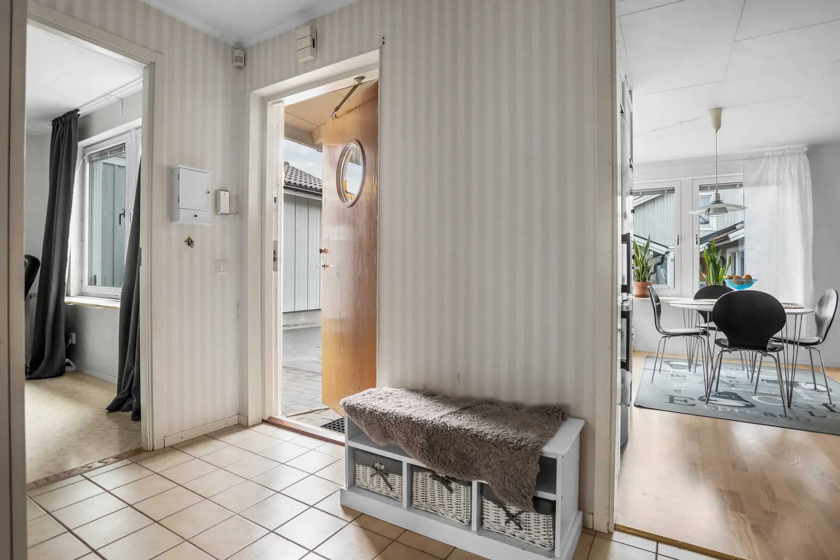 Villa, Radhus, Mäster Henriks allé 5E, Viby, Sollentuna