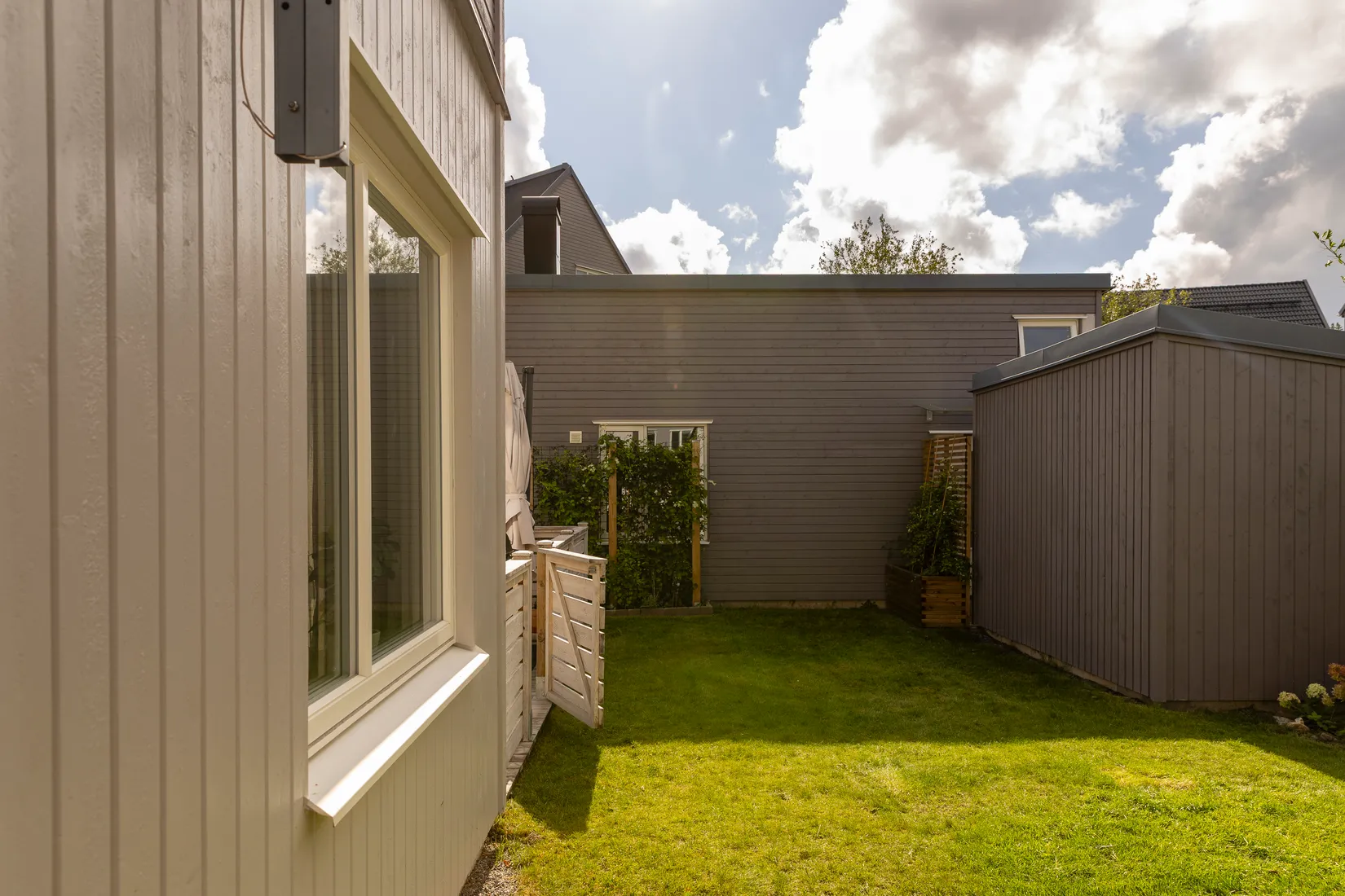 Bostadsrätt, Radhus, Fjätursvägen 12A, Väsjön, Sollentuna
