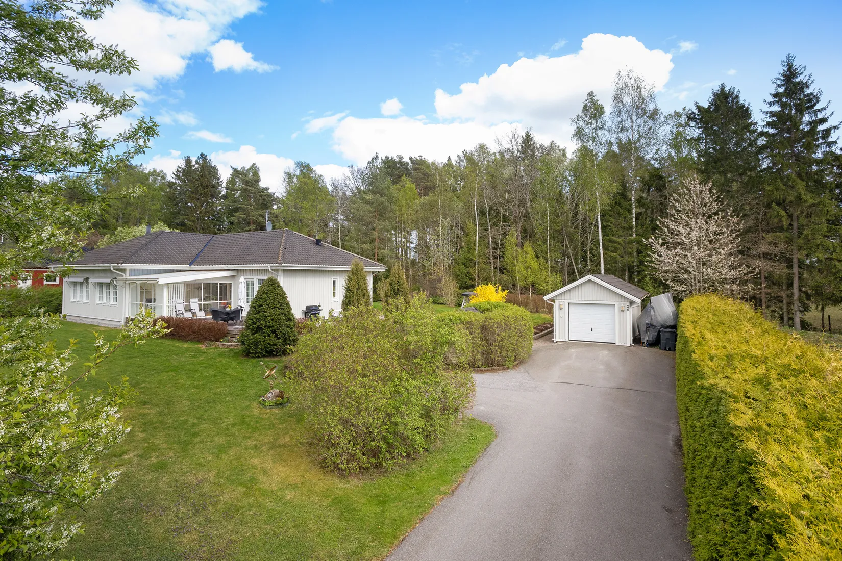 Villa, Husbyvägen 30, Bro, Upplands-Bro