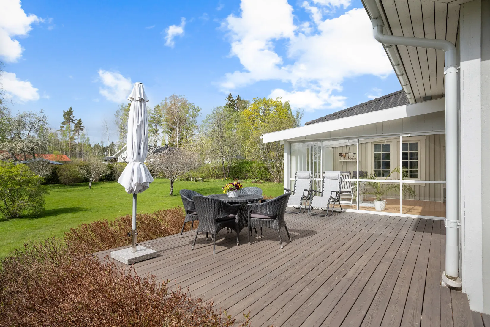Villa, Husbyvägen 30, Bro, Upplands-Bro
