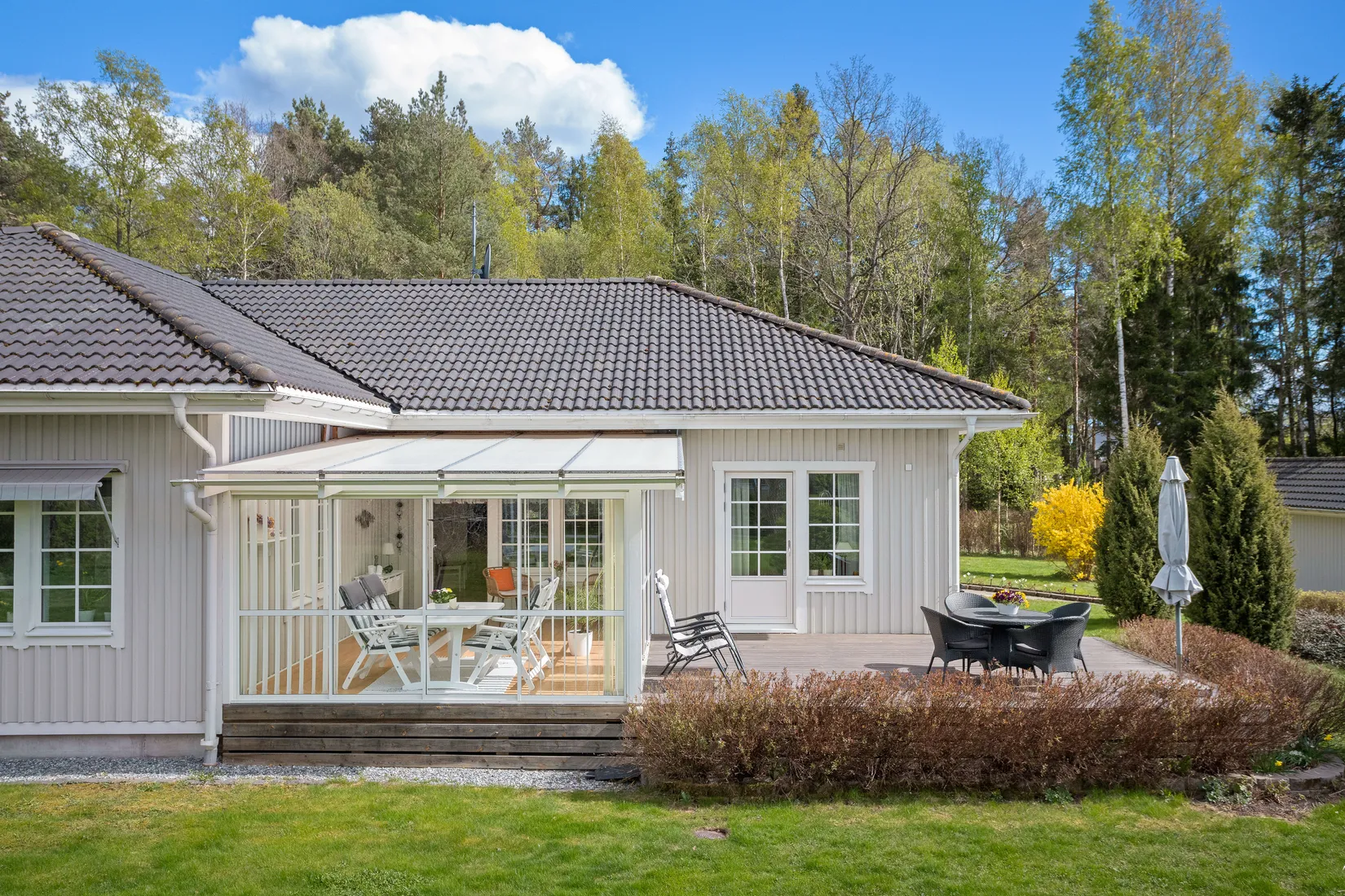 Villa, Husbyvägen 30, Bro, Upplands-Bro