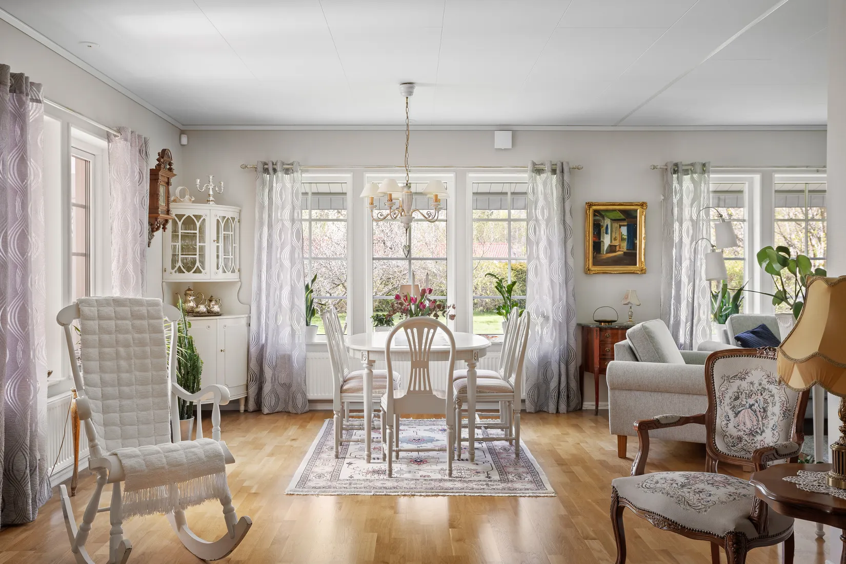 Villa, Husbyvägen 30, Bro, Upplands-Bro