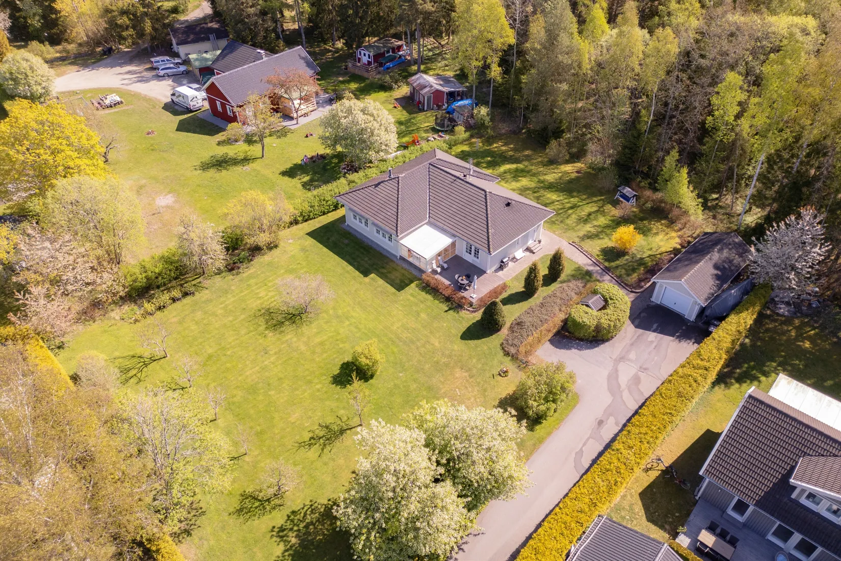 Villa, Husbyvägen 30, Bro, Upplands-Bro