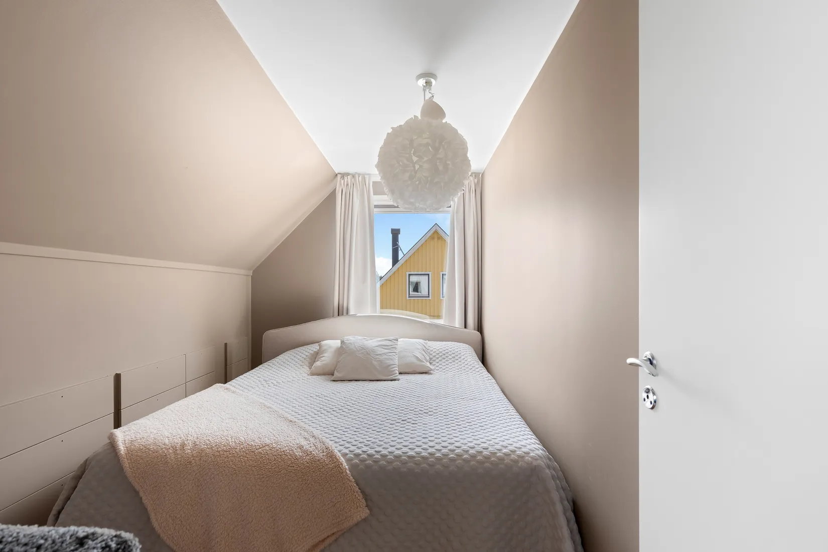 Villa, Radhus, Flanellvägen 6, Brunna, Upplands-Bro