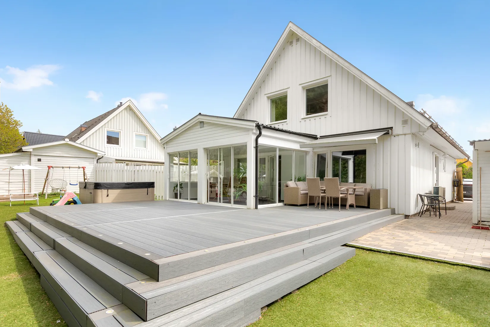 Villa, Radhus, Flanellvägen 6, Brunna, Upplands-Bro