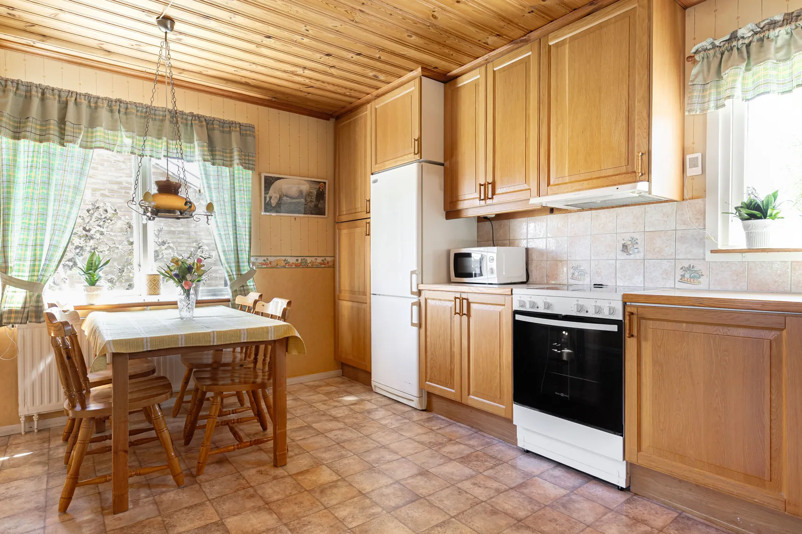 Villa, Västergårdsgatan 10, Vikingstad, Linköping