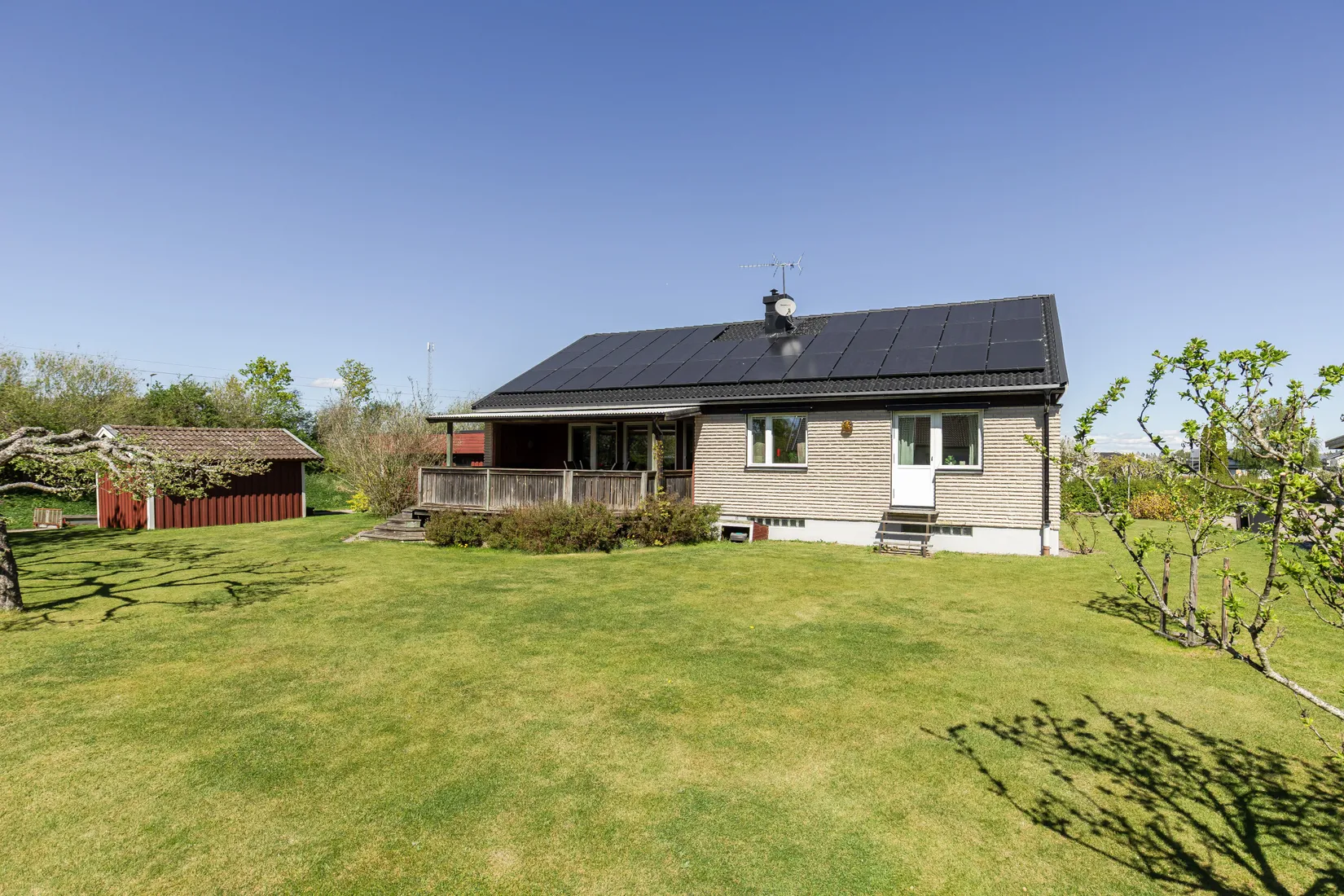Villa, Backgårdsgatan 1, Vikingstad, Linköping