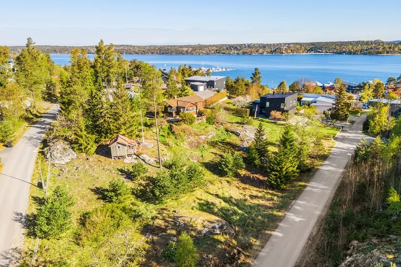 Villa, Smultronbacken 2A, Tyresö