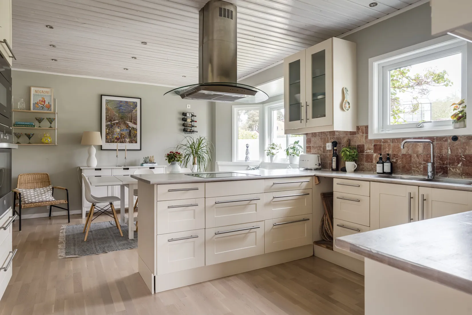 Villa, Riddarbergsgatan 8, Hagaby, Örebro