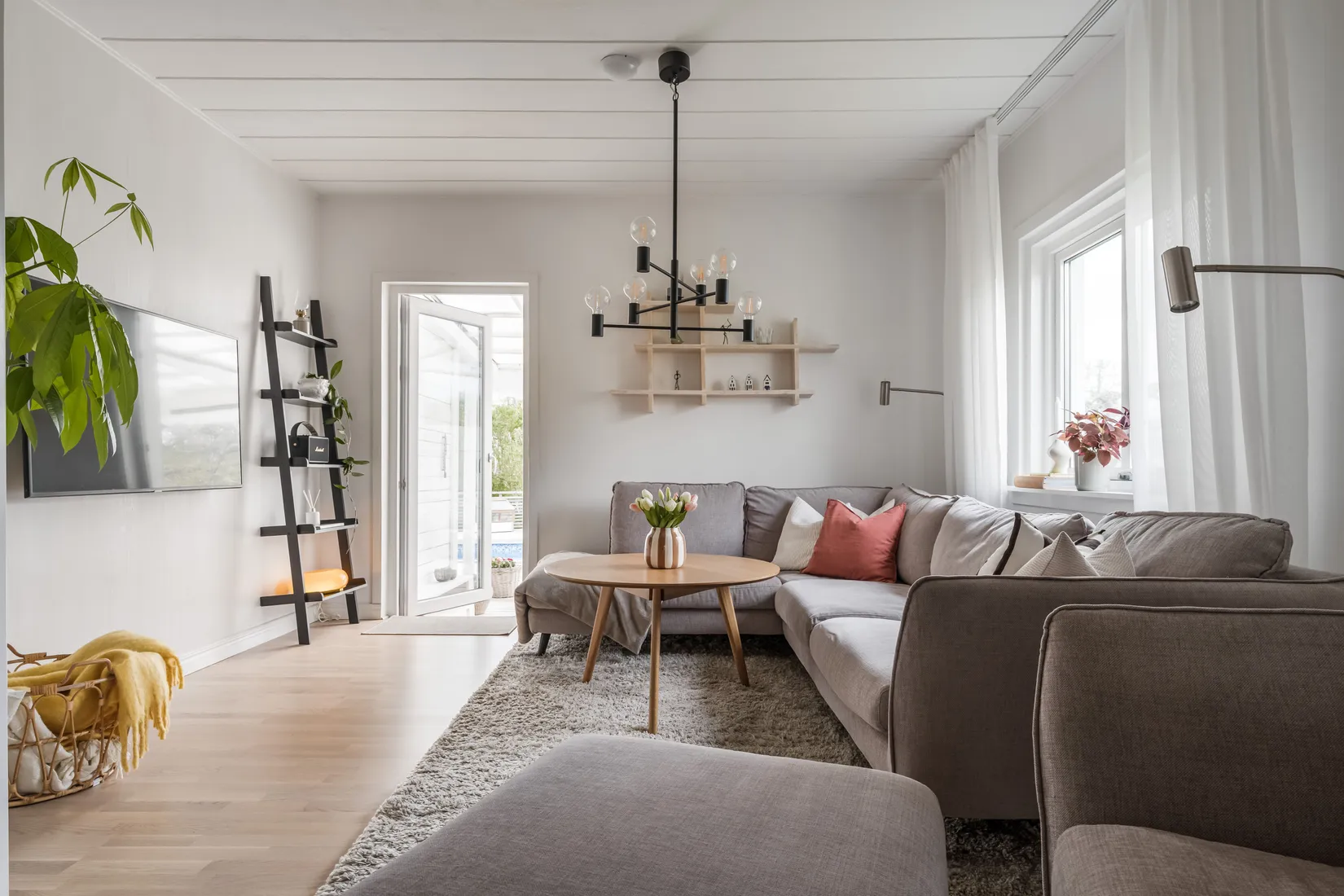 Villa, Riddarbergsgatan 8, Hagaby, Örebro