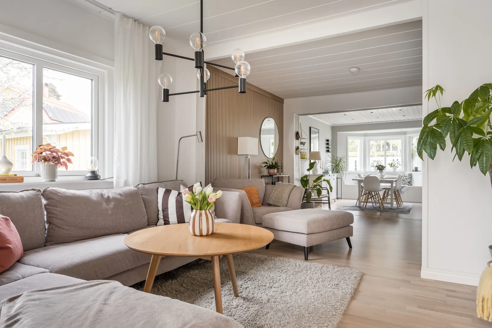 Villa, Riddarbergsgatan 8, Hagaby, Örebro