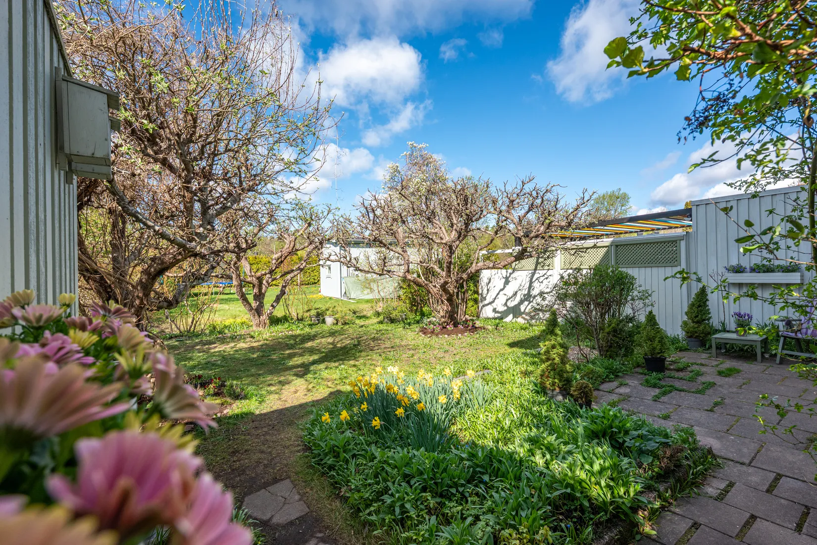 Villa, Radhus, Backlöksvägen 102, Hässelby Norra Villastad, Stockholm