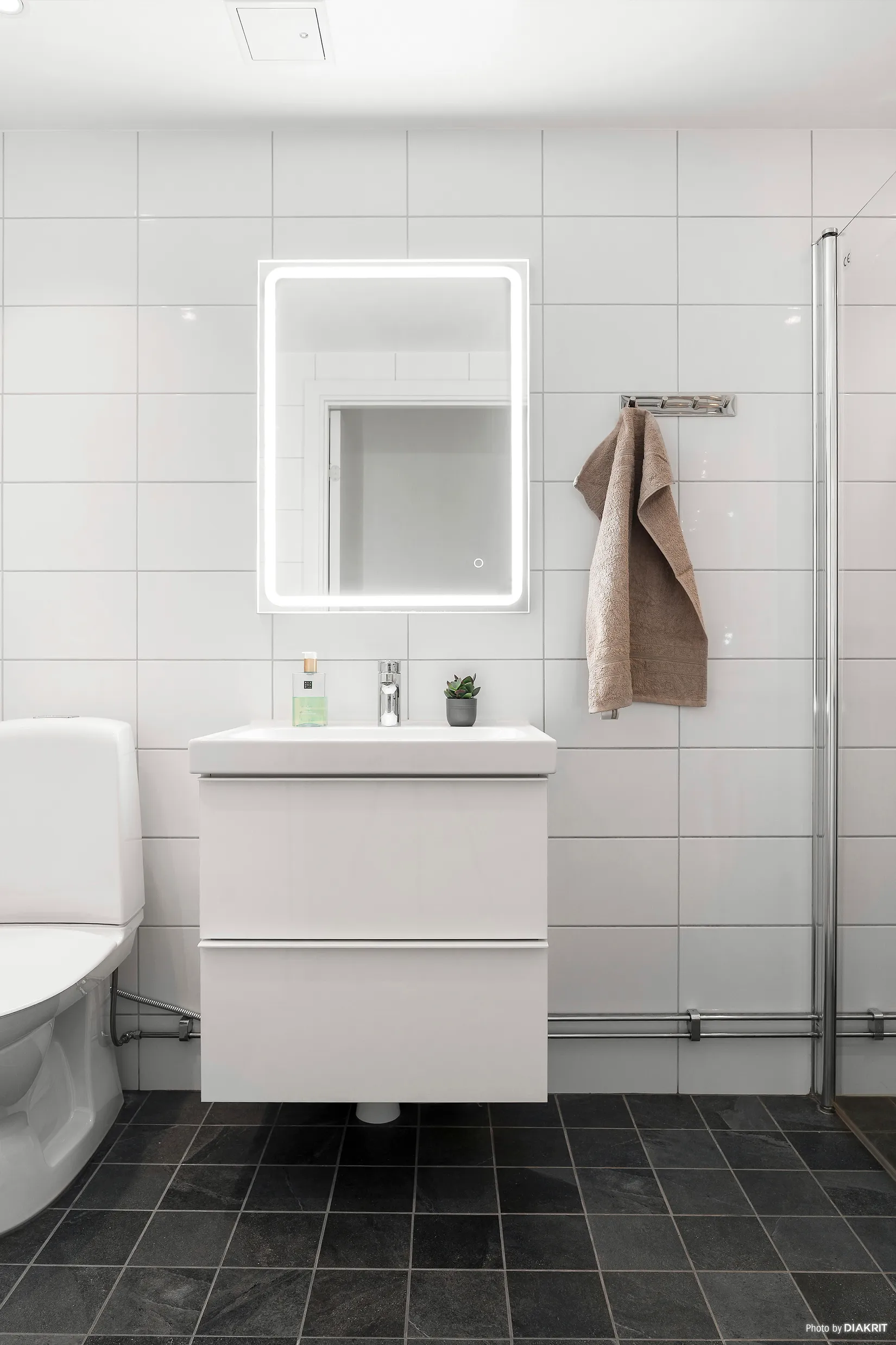 Bostadsrätt, Aspnäsvägen 16, Jakobsberg, Järfälla