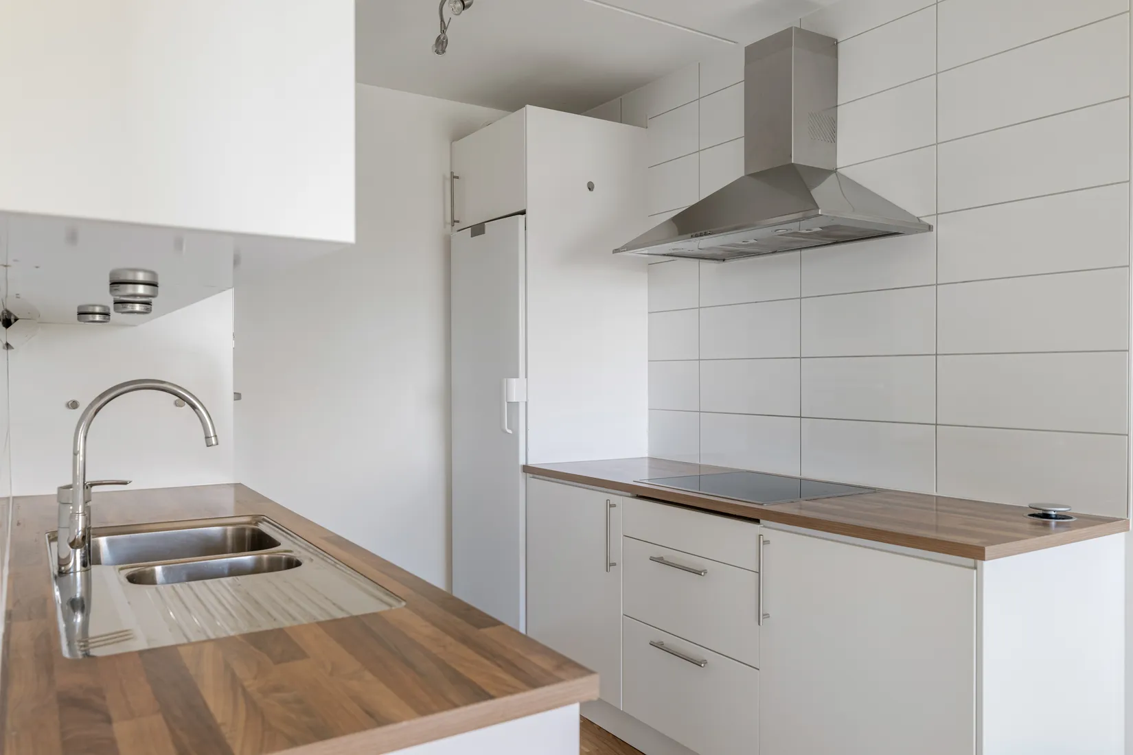 Bostadsrätt, ÅKERBYVÄGEN 88, Täby centrum, Täby