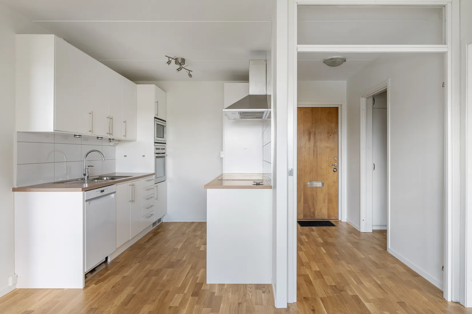 Bostadsrätt, ÅKERBYVÄGEN 88, Täby centrum, Täby