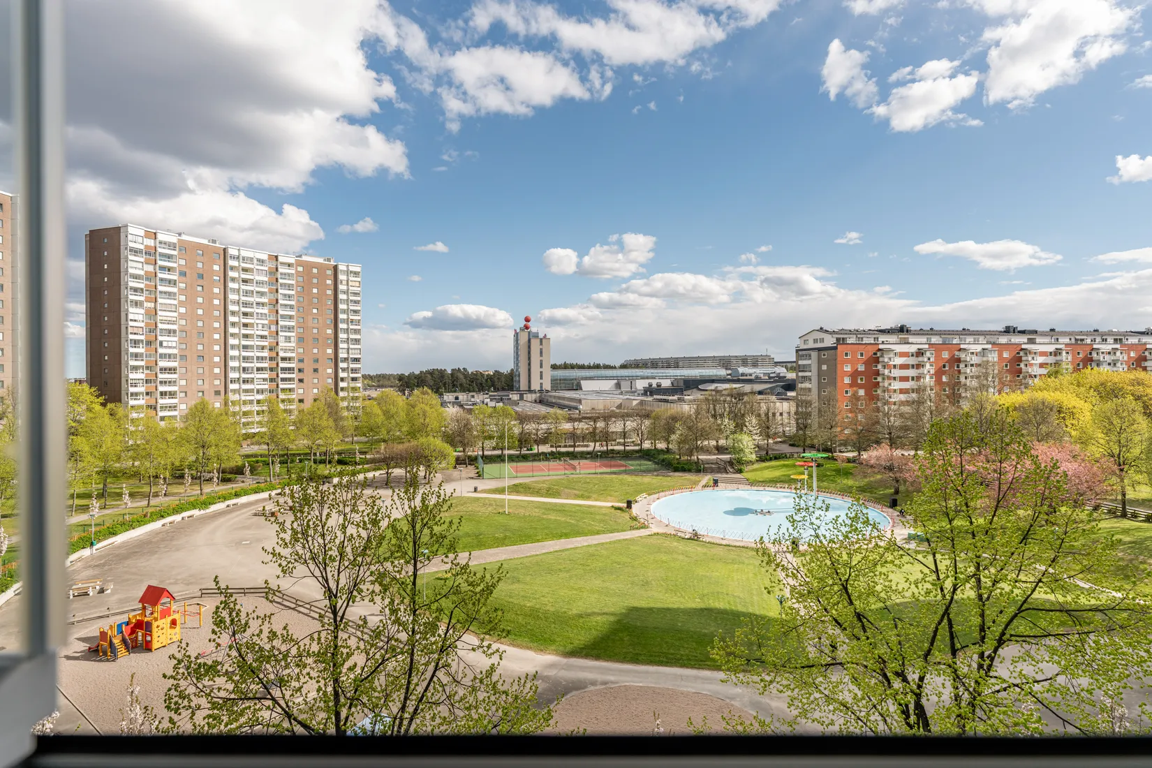 Bostadsrätt, ÅKERBYVÄGEN 88, Täby centrum, Täby