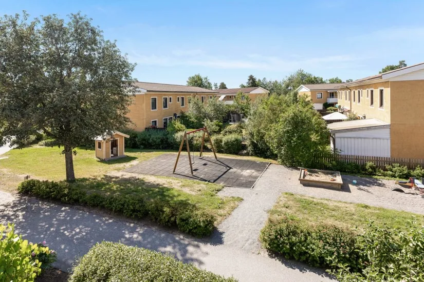 Bostadsrätt, Jordgubbsgränd 63, 1 tr., Viksjö, Järfälla