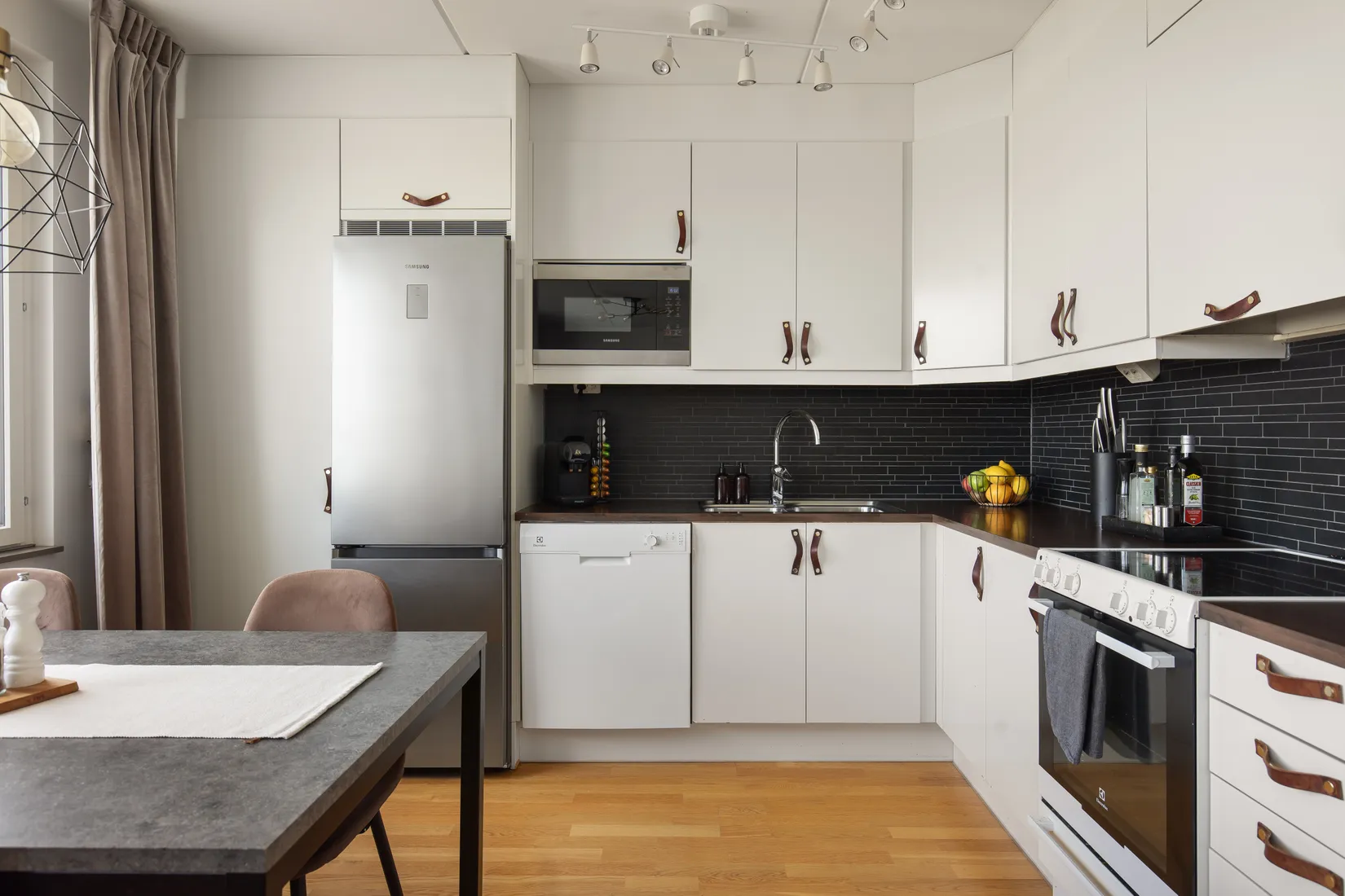Bostadsrätt, Lotta Svärds Gränd 16, Fruängen, Stockholm