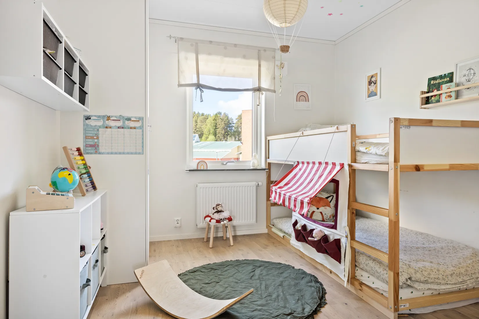 Bostadsrätt, Radhus, Björkvallen 50, Bålsta Västerängen, Håbo