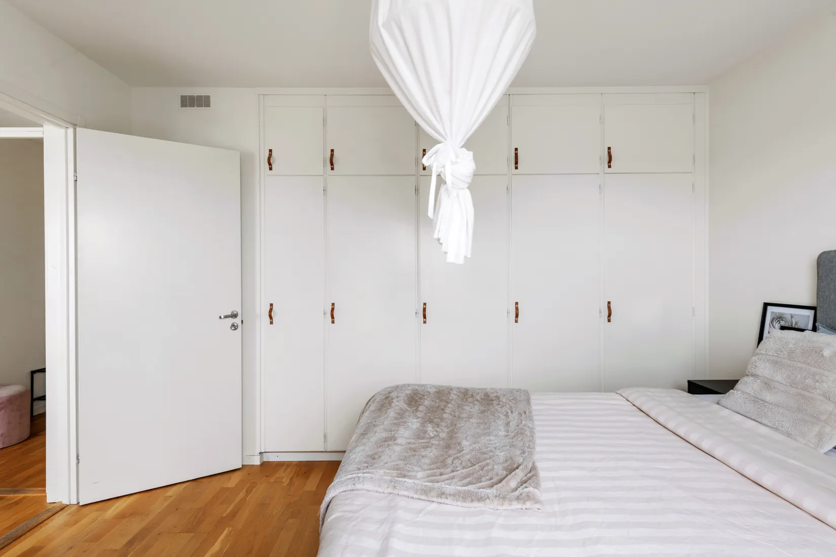 Bostadsrätt, Åkerbyvägen 88, 16 tr, Täby Centrum, Täby