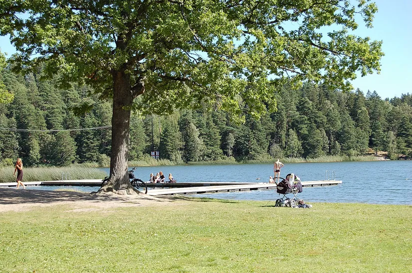 Villa, Radhus, Stora Rönnens gränd 11, Gribbylund, Täby