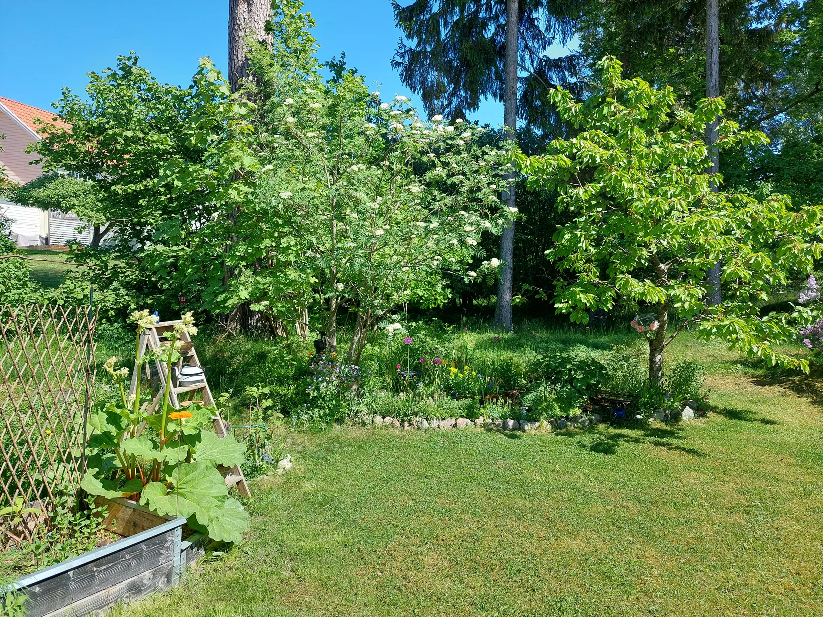 Villa, Radhus, Stora Rönnens gränd 11, Gribbylund, Täby