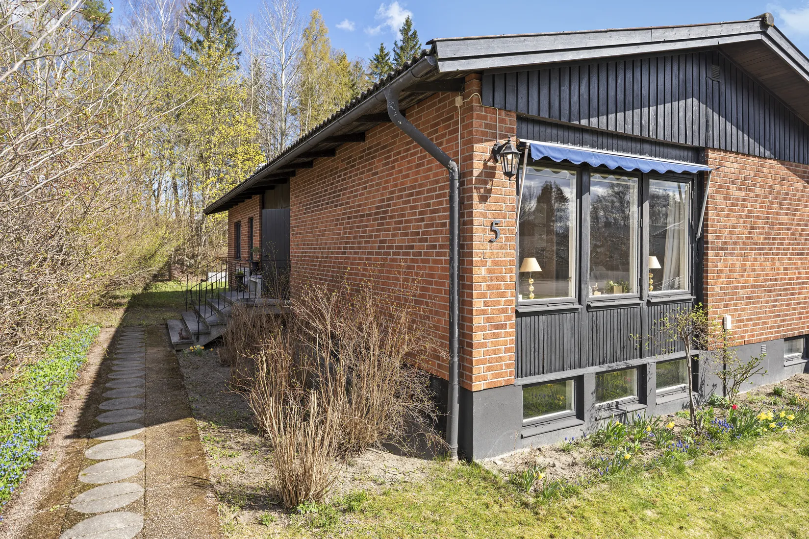 Villa, Dragontorpsvägen 5, Bälinge, Uppsala