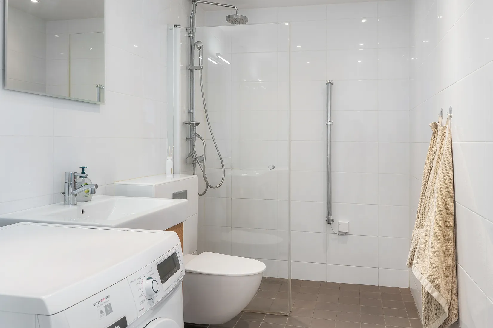 Bostadsrätt, Sandhamnsgatan 47, Gärdet, Stockholm