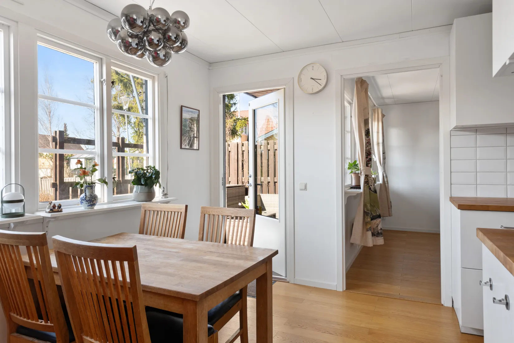 Villa, Radhus, Blendavägen 63, Täby Kyrkby, Täby