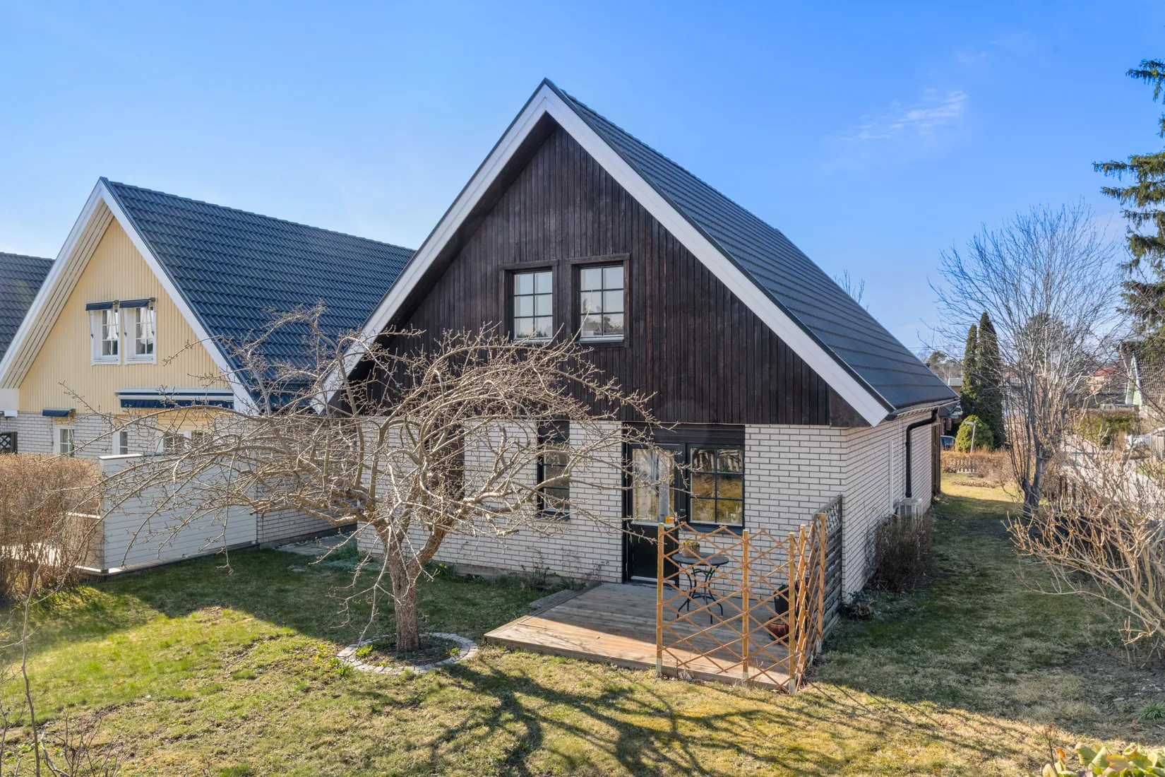 Villa, Radhus, Blendavägen 63, Täby Kyrkby, Täby