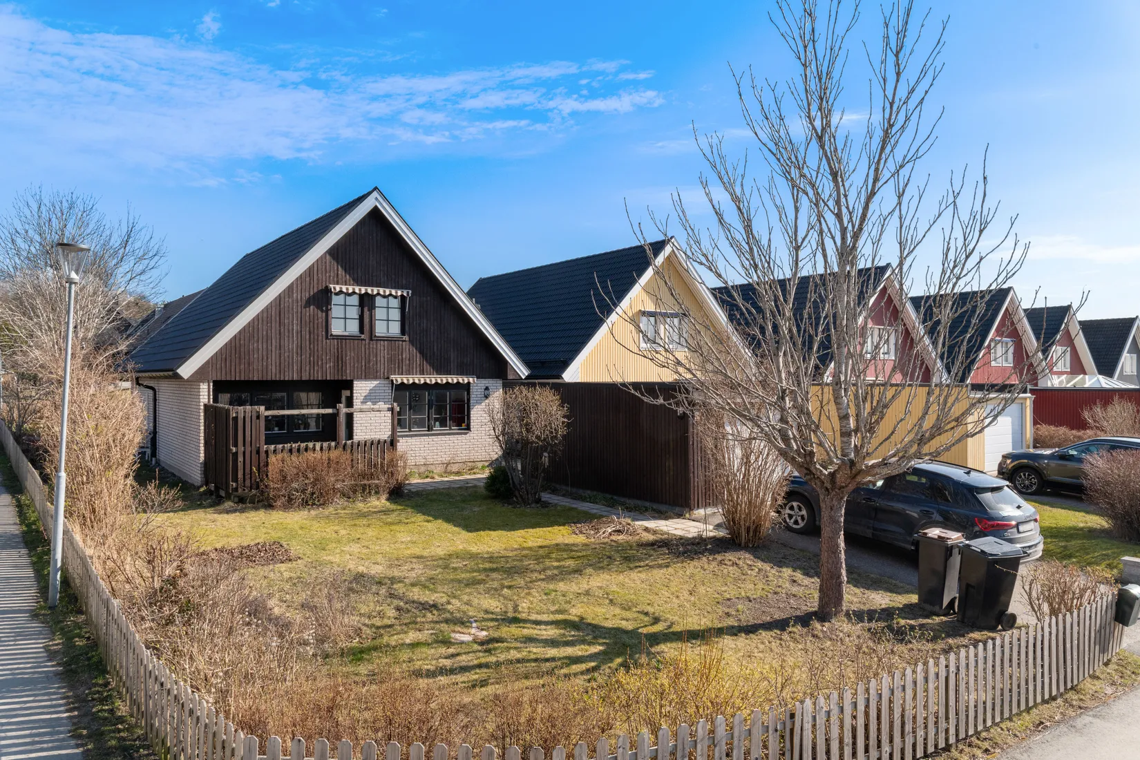 Villa, Radhus, Blendavägen 63, Täby Kyrkby, Täby