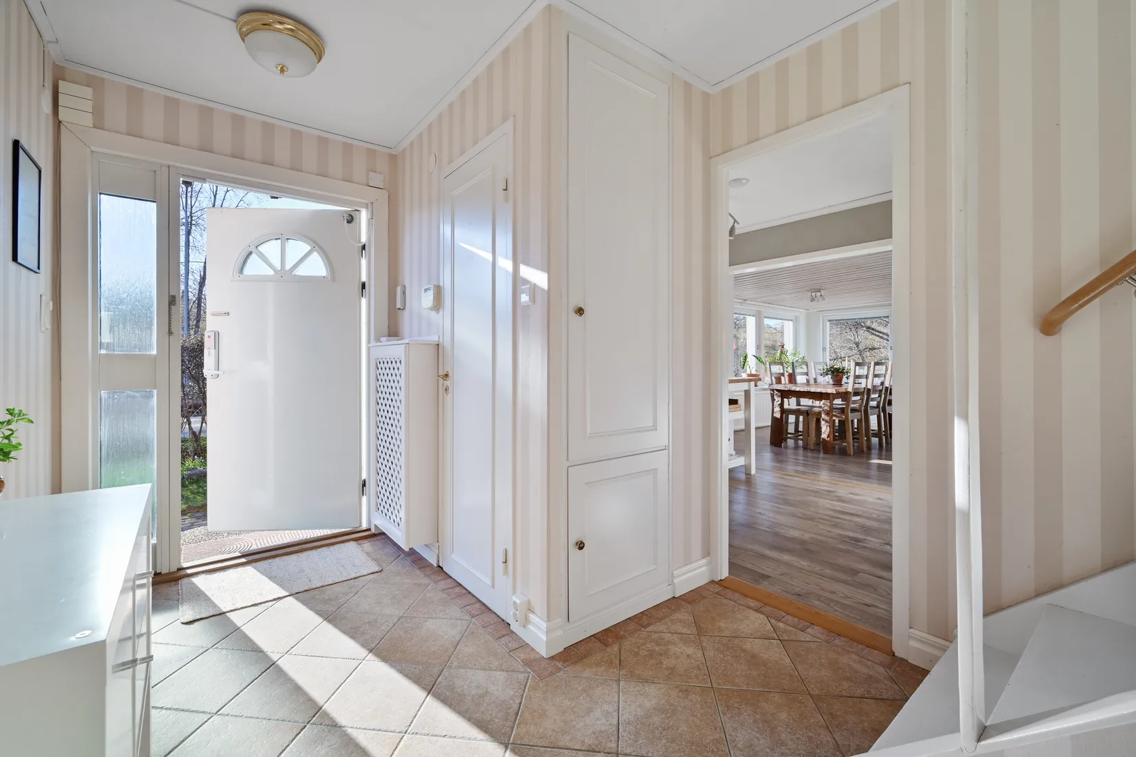 Villa, Össebyvägen 44, Smedby, Österåker