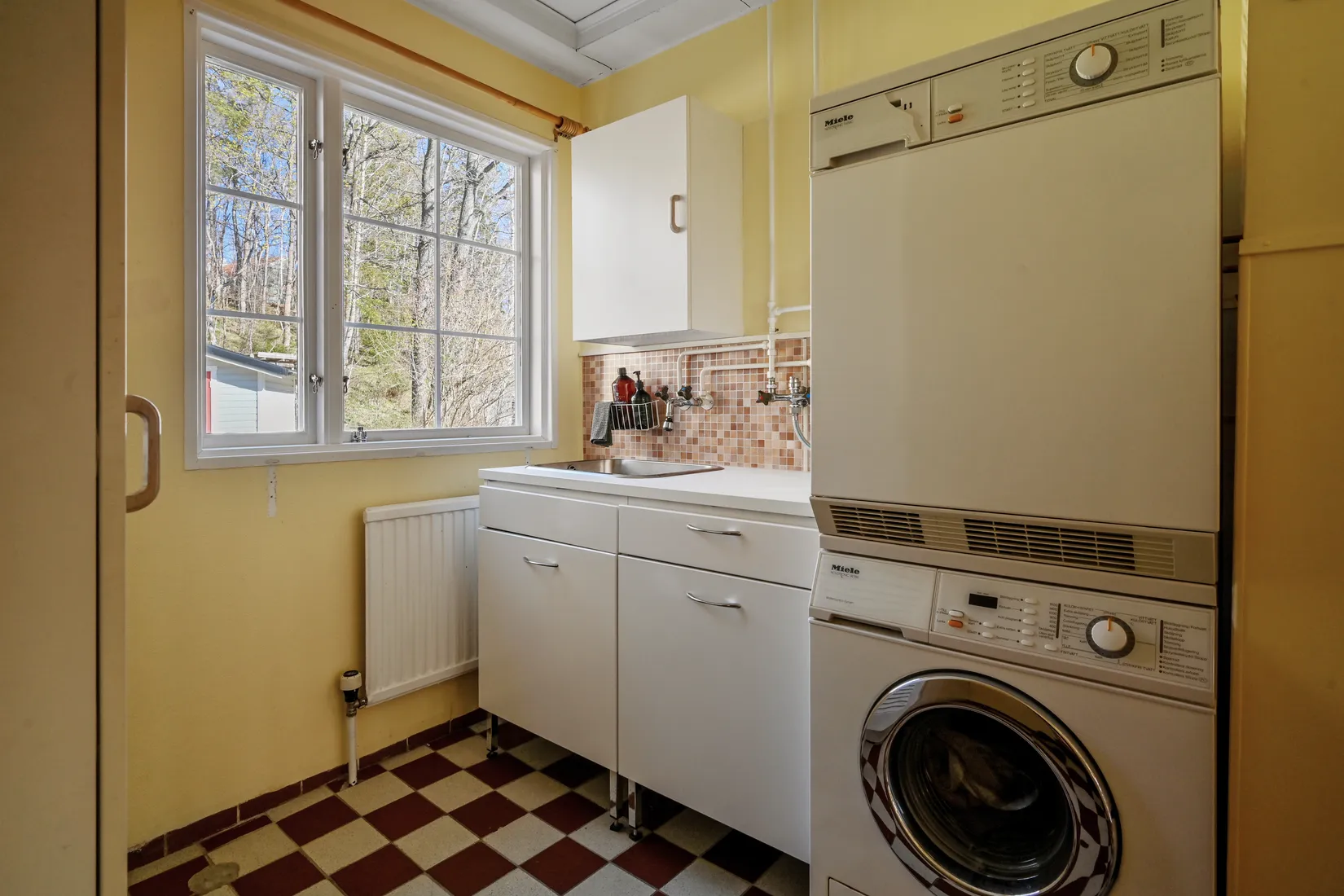 Villa, Össebyvägen 44, Smedby, Österåker