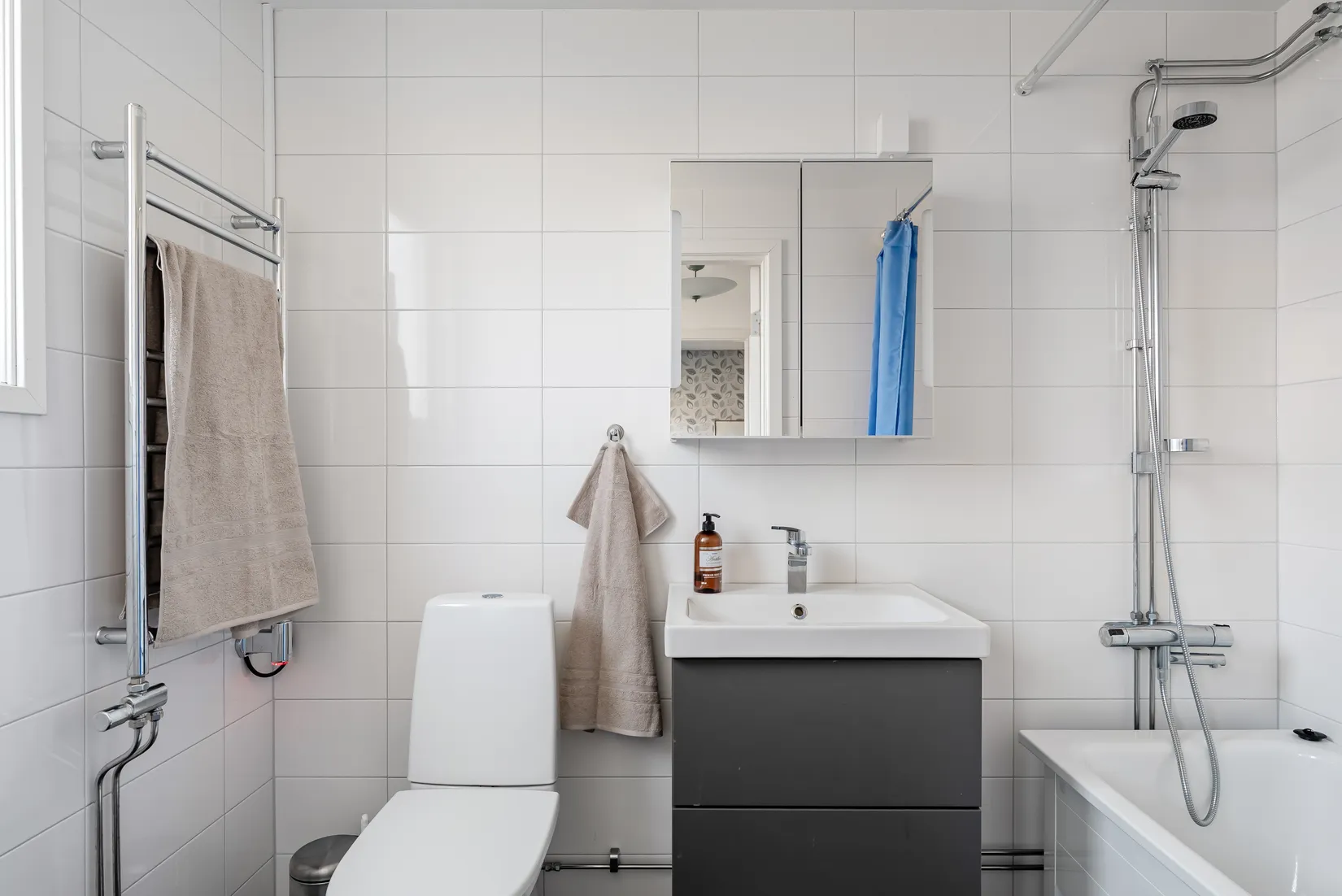 Villa, Radhus, Evalundsvägen 142, Älta, Nacka