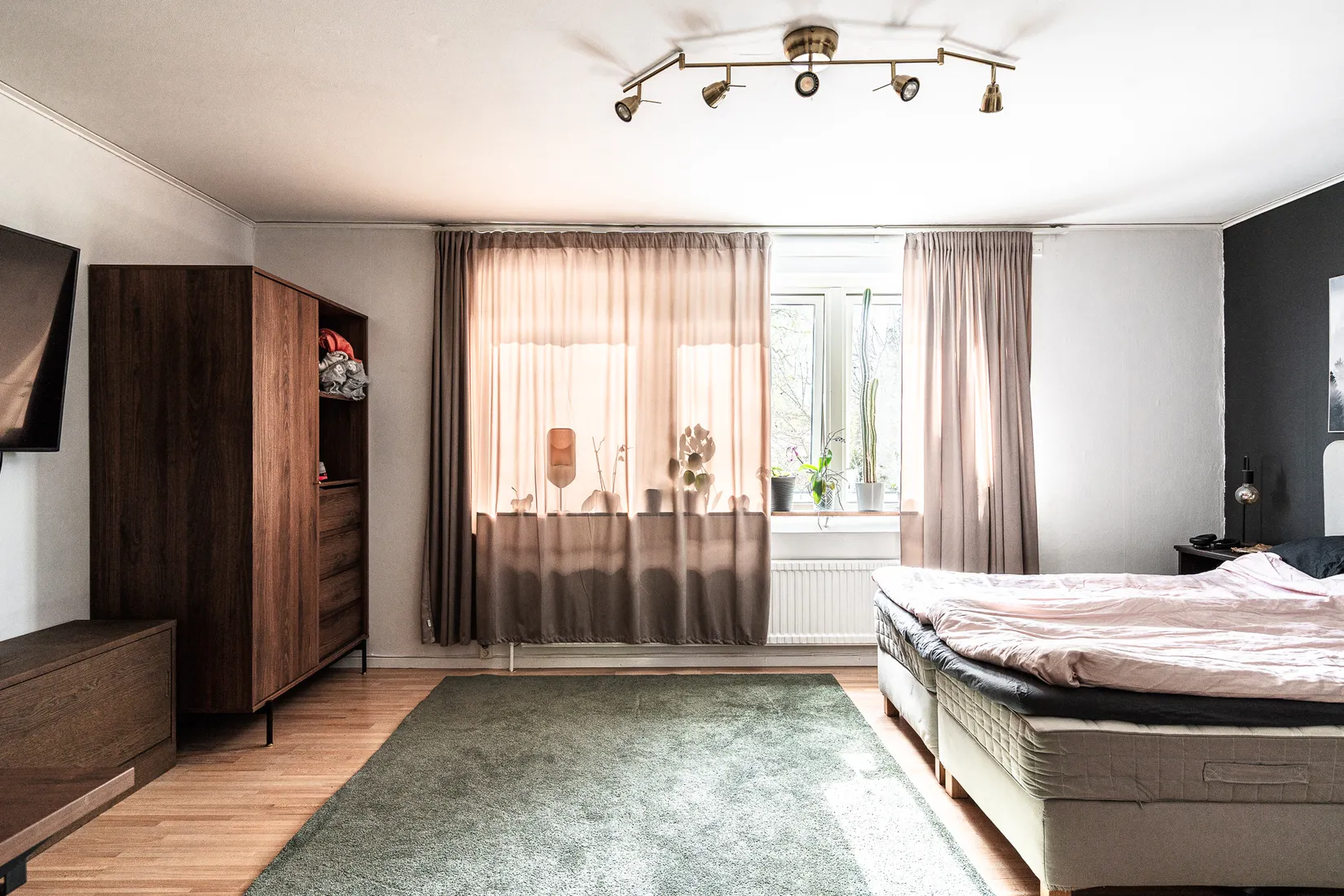 Villa, Radhus, Åshammarvägen 20, Ramnäs, Surahammar