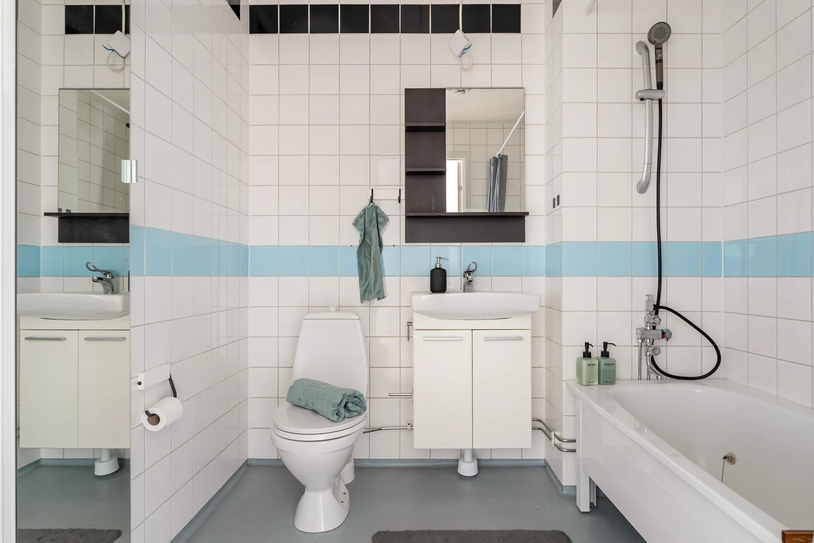 Villa, Radhus, Västergården 251, Västergården, Vallentuna