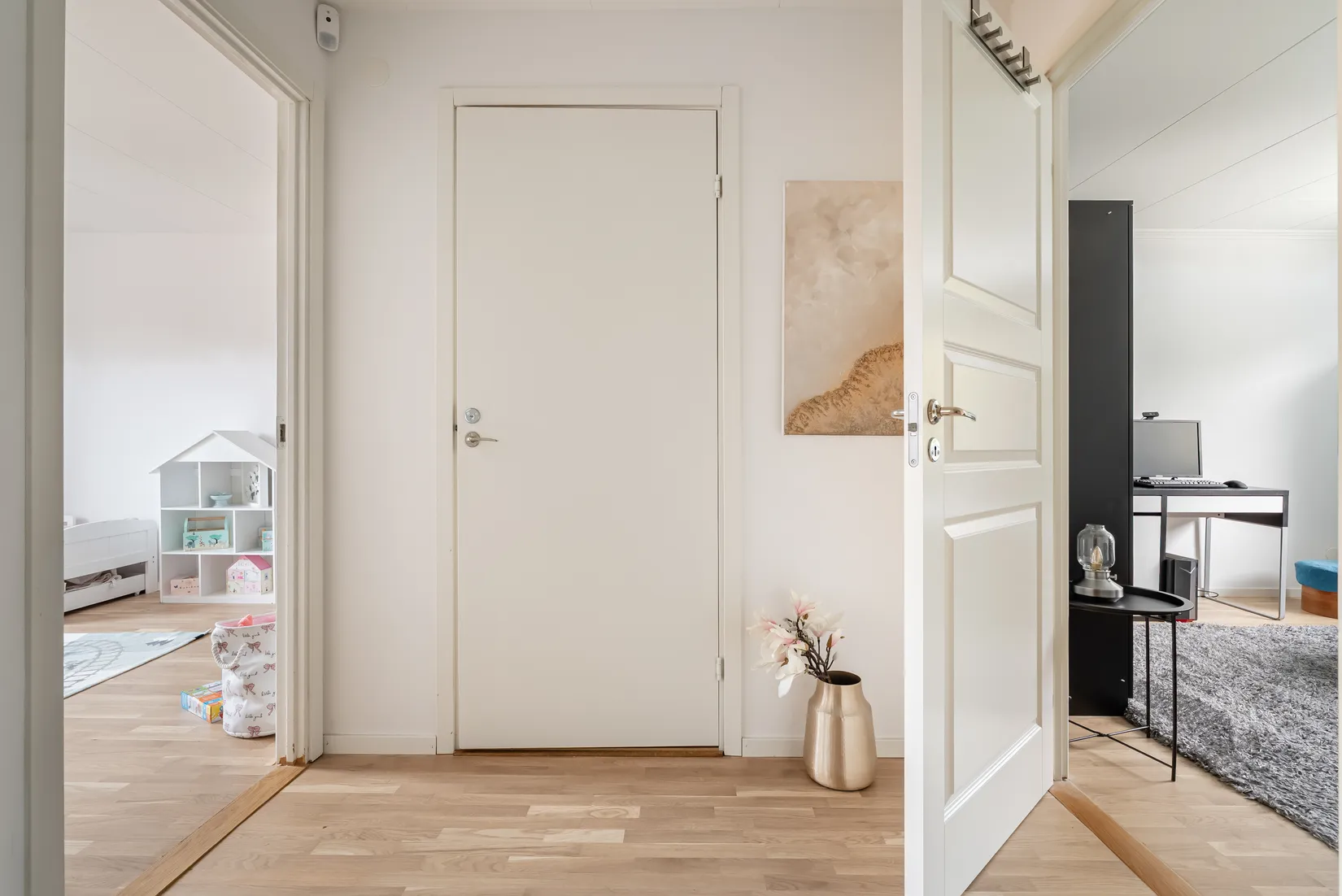 Villa, Radhus, Västergården 251, Västergården, Vallentuna