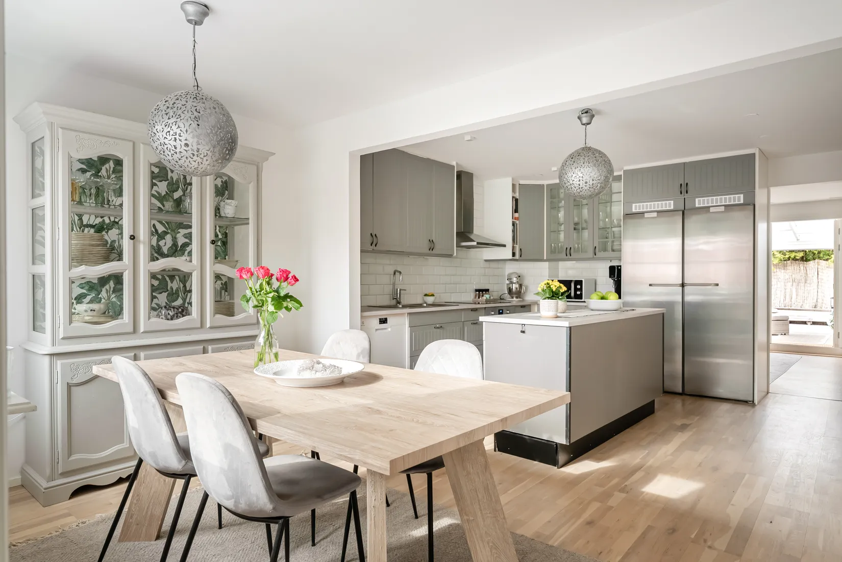 Villa, Radhus, Västergården 251, Västergården, Vallentuna