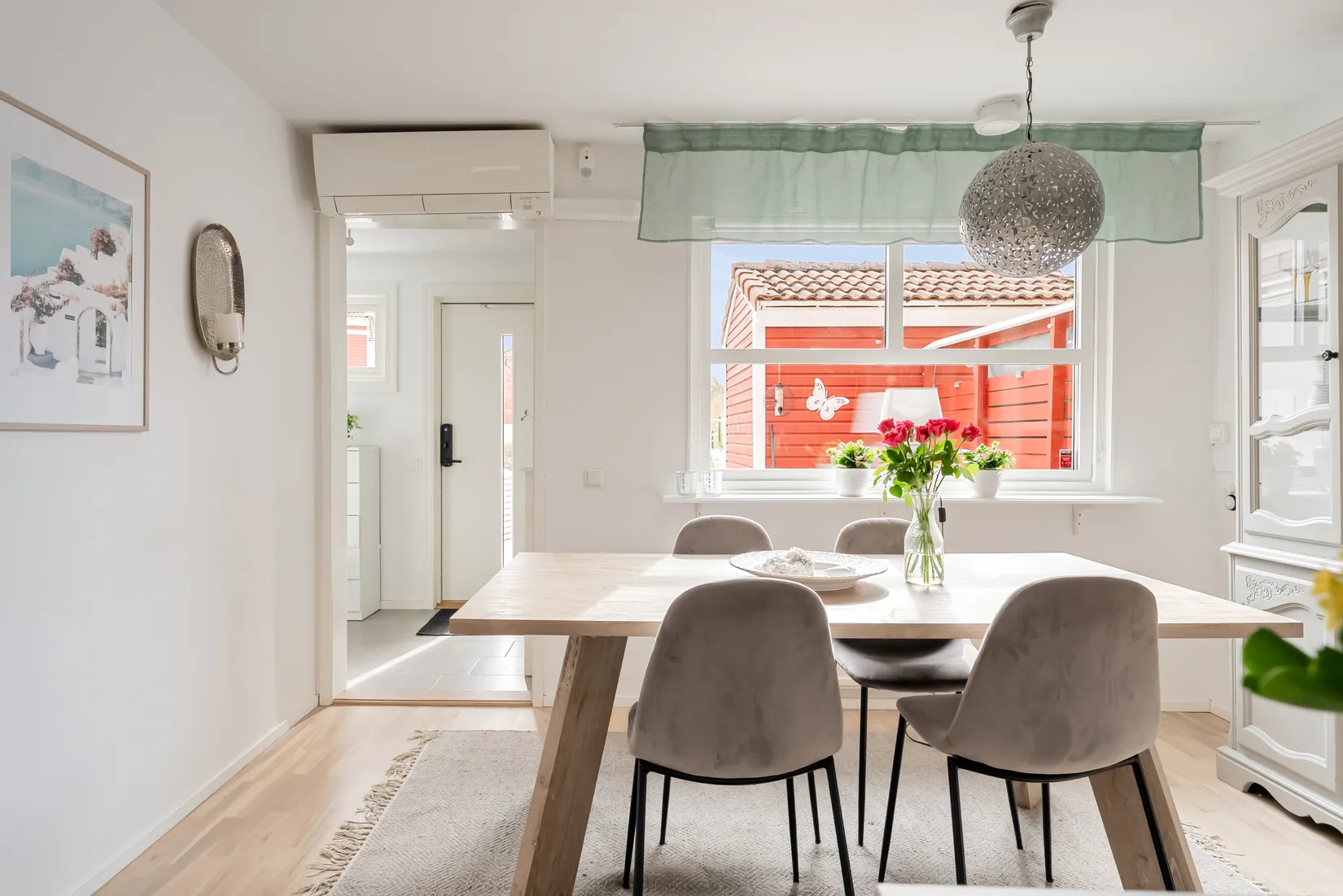 Villa, Radhus, Västergården 251, Västergården, Vallentuna