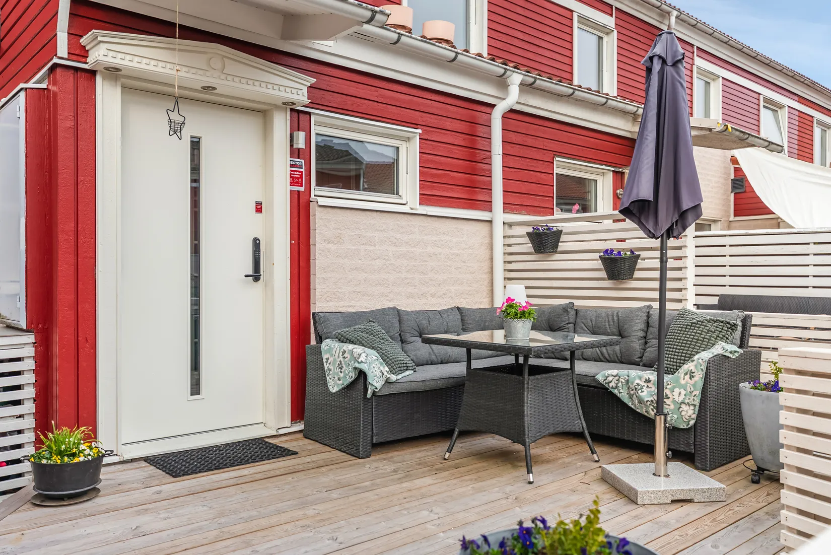 Villa, Radhus, Västergården 251, Västergården, Vallentuna