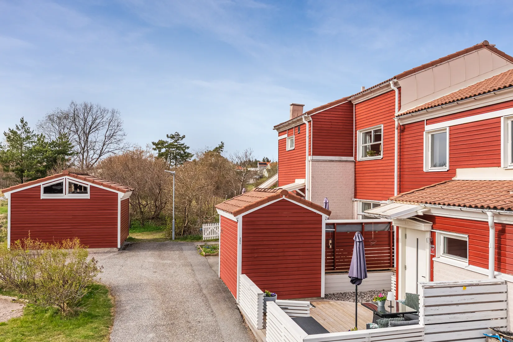 Villa, Radhus, Västergården 251, Västergården, Vallentuna